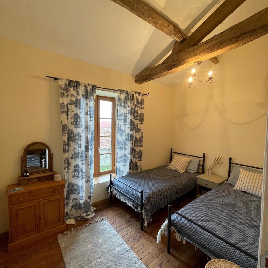 Beautiful Cottage With Private Plunge Pool/Hot Tub - 40 Mins From Puy Du Fou La Chapelle-Saint-Etienne Exterior photo
